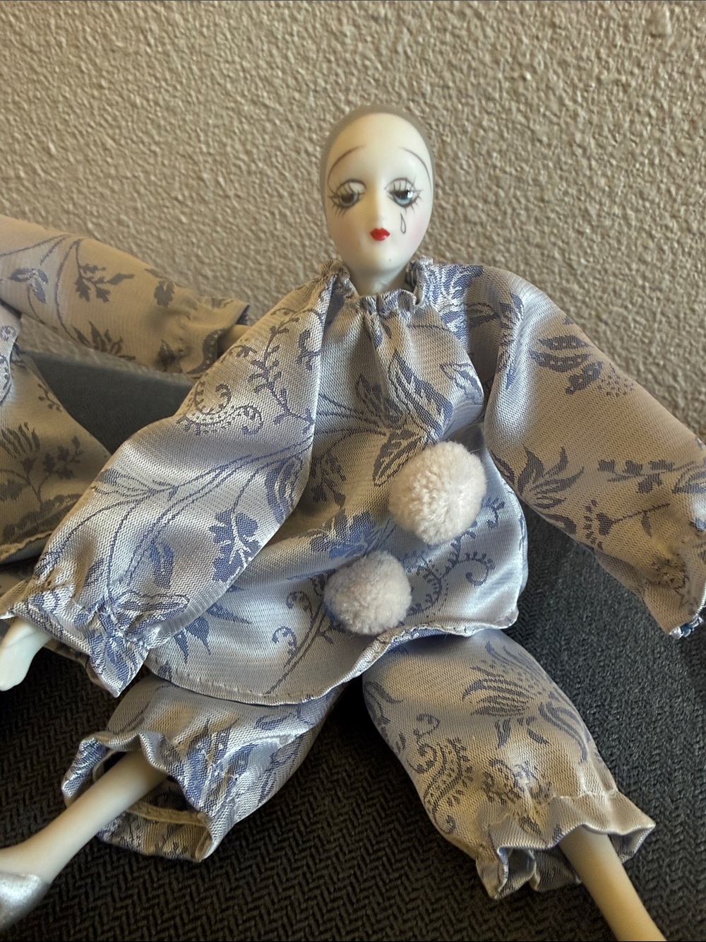 2 porcelain dolls